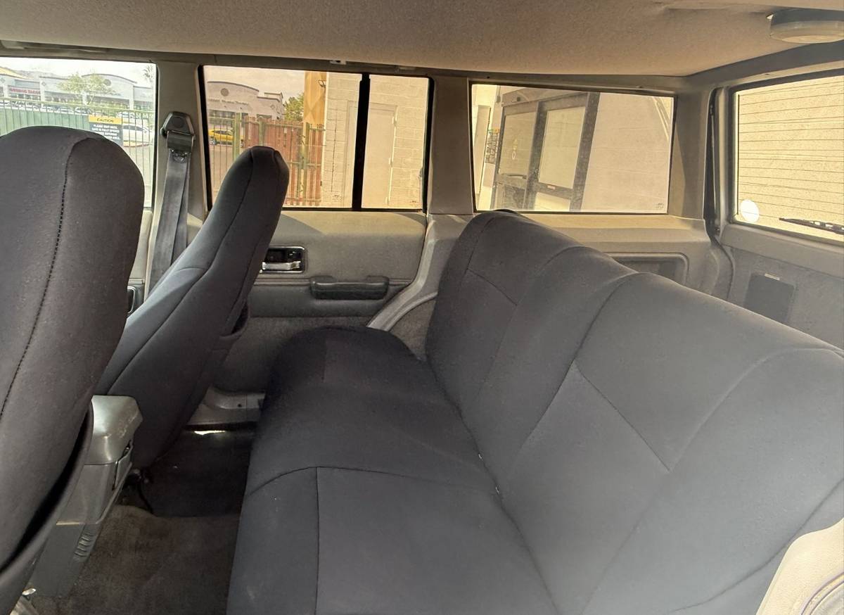 Jeep-cherokee-1988-5