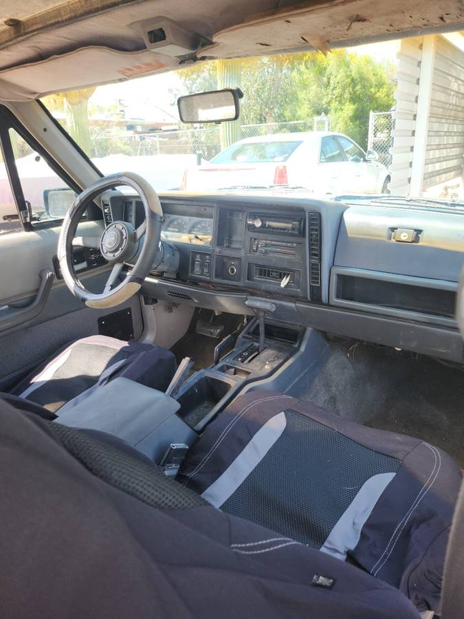 Jeep-cherokee-1988-blue-4