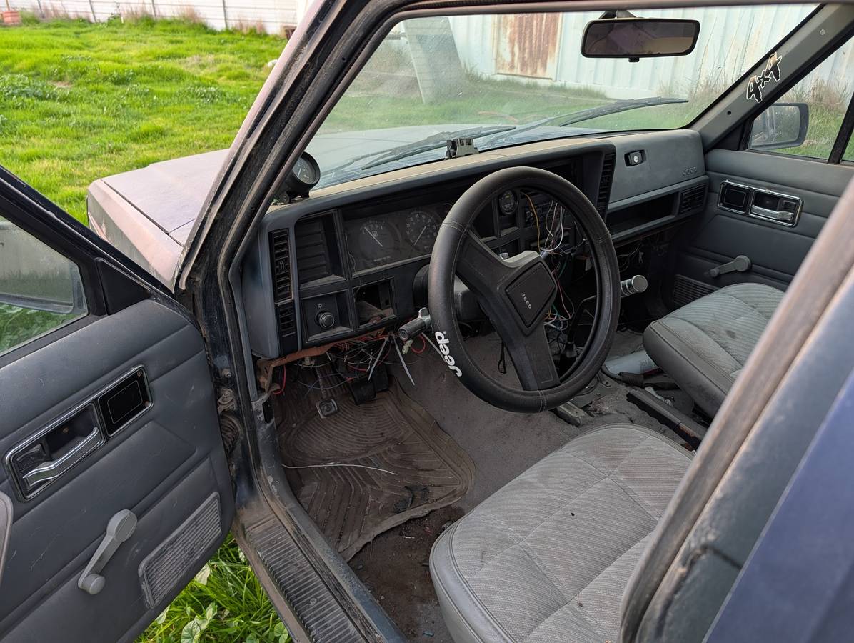 Jeep-cherokee-1988-blue-5