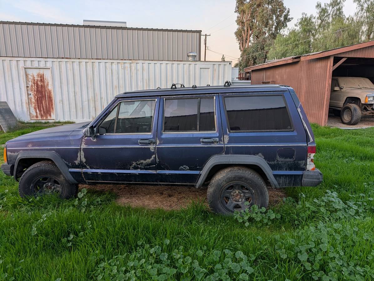 Jeep-cherokee-1988-blue-8