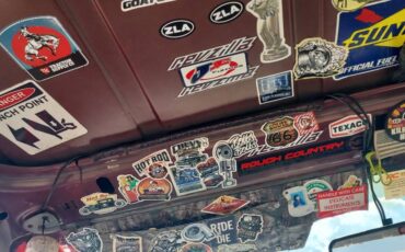 Jeep-cherokee-1988-custom-11