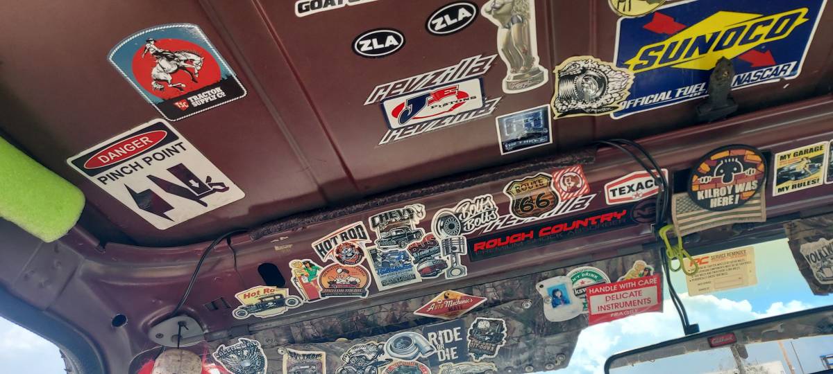 Jeep-cherokee-1988-custom-11