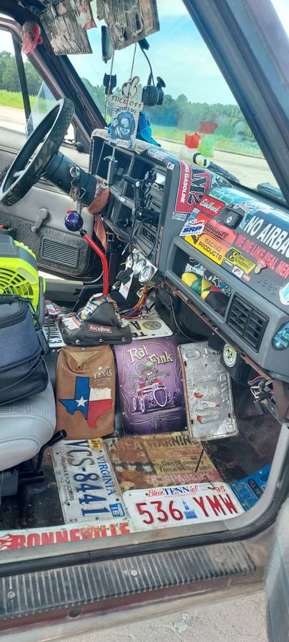 Jeep-cherokee-1988-custom-16