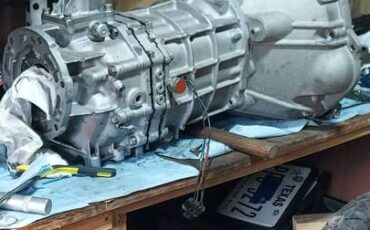 Jeep-cherokee-1988-custom-18