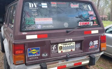 Jeep-cherokee-1988-custom-21