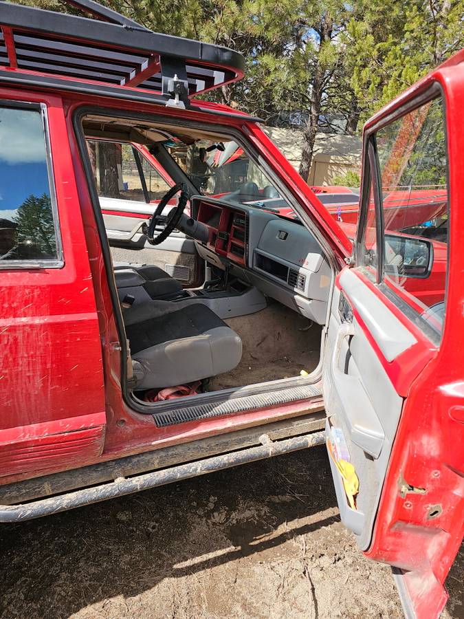 Jeep-cherokee-1993-red-4