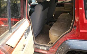 Jeep-cherokee-1993-red-6
