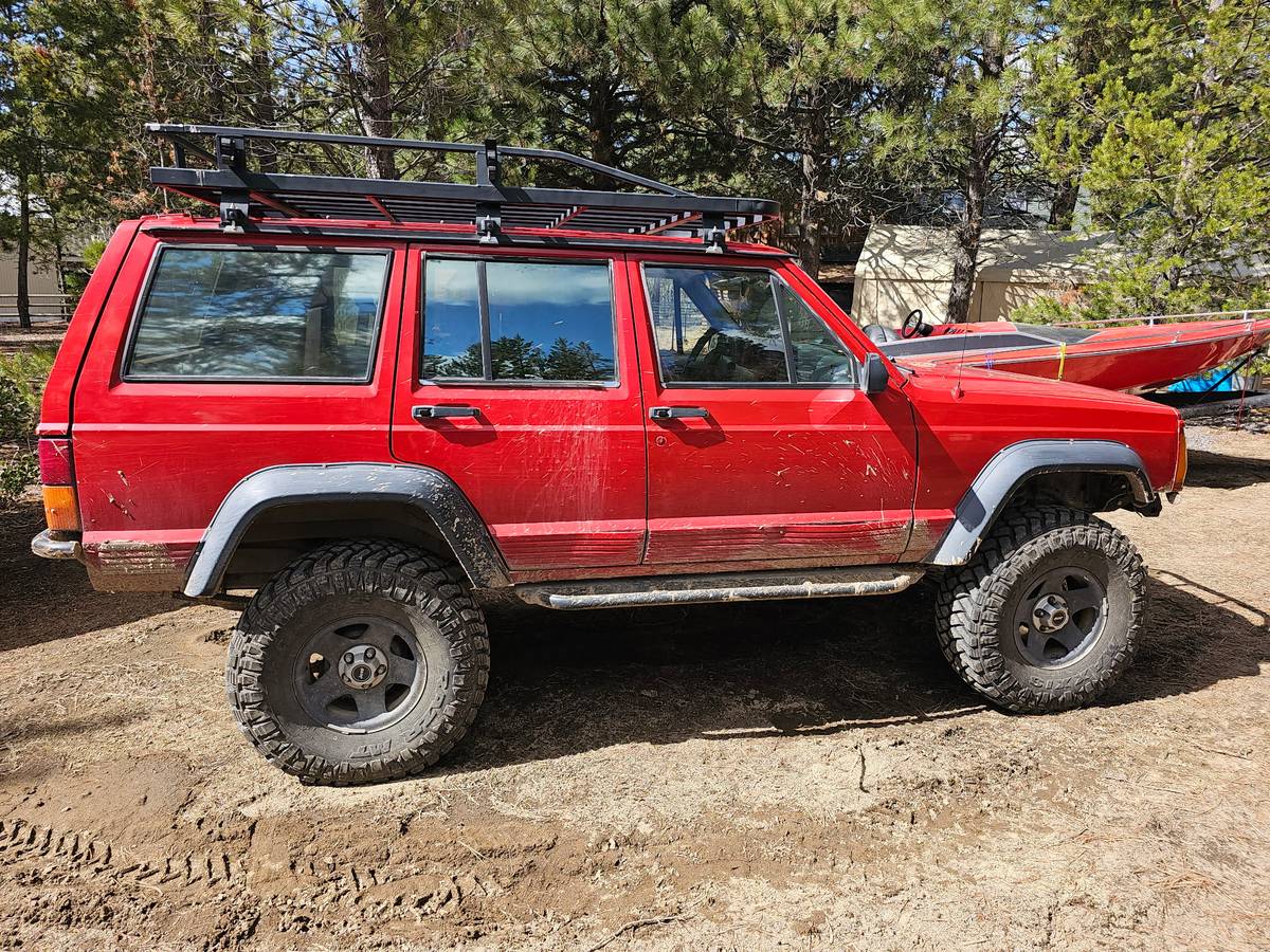 Jeep-cherokee-1993-red