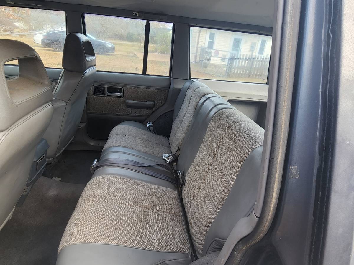 Jeep-cherokee-laredo-1989-blue-5