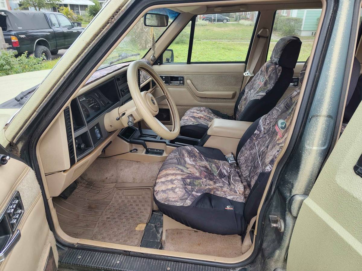 Jeep-cherokee-laredo-1992-custom-7