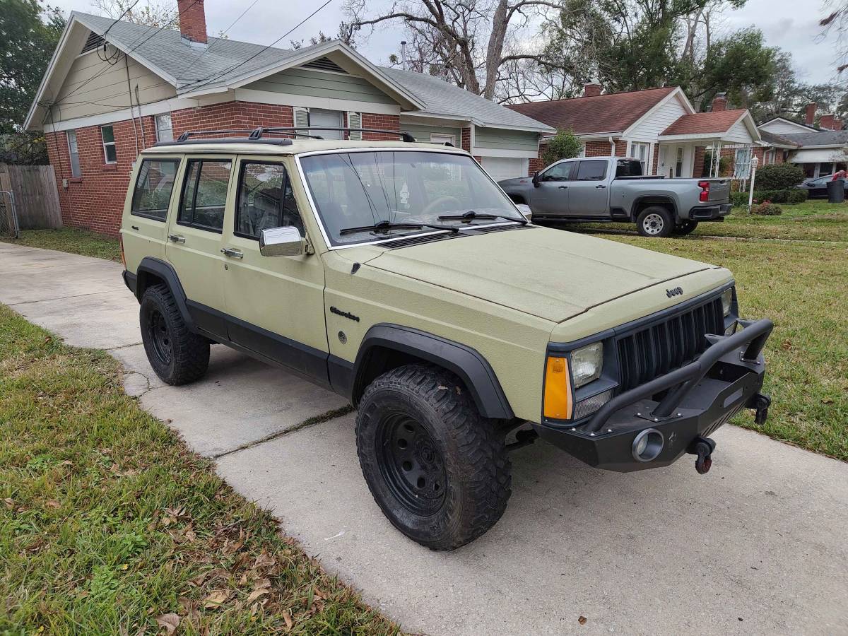 Jeep-cherokee-laredo-1992-custom