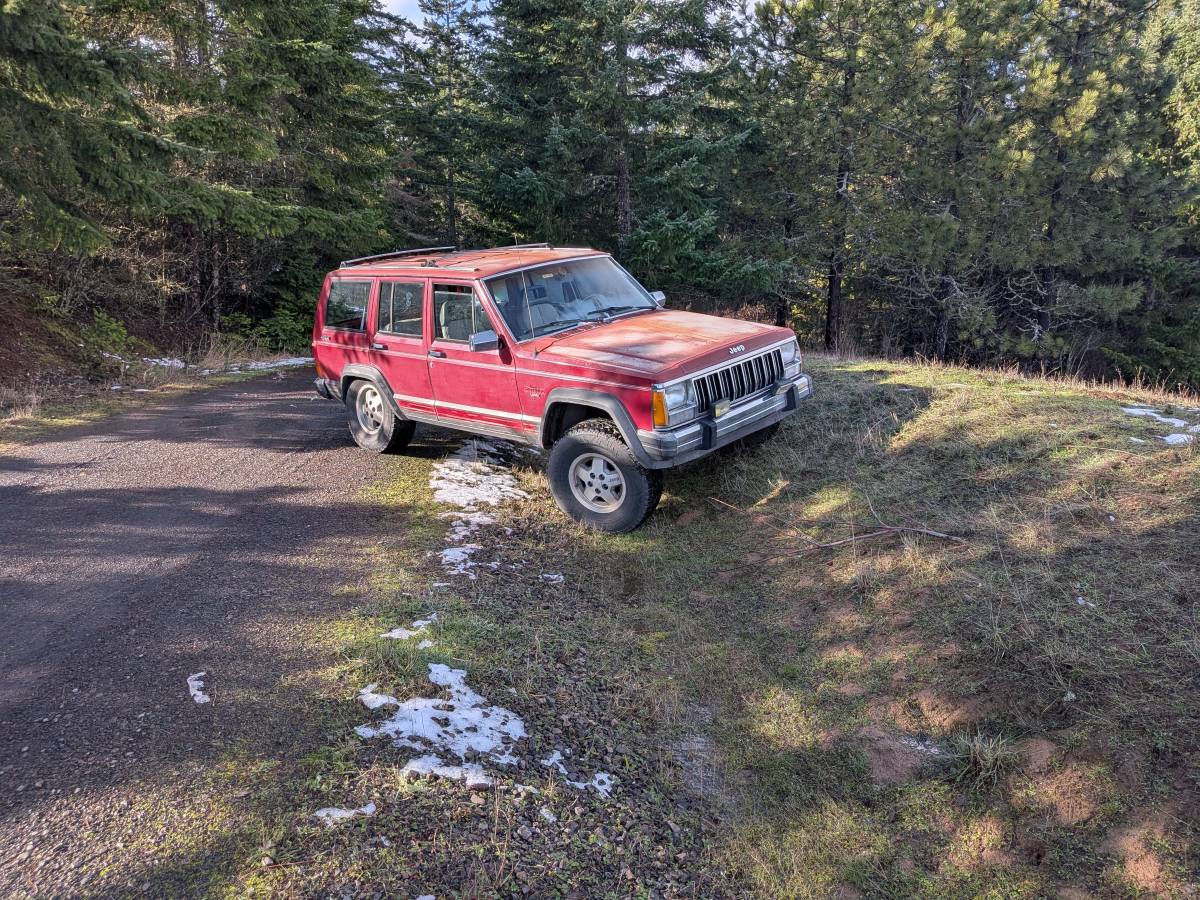 Jeep-cherokee-laredo-4x4-1990-red-2