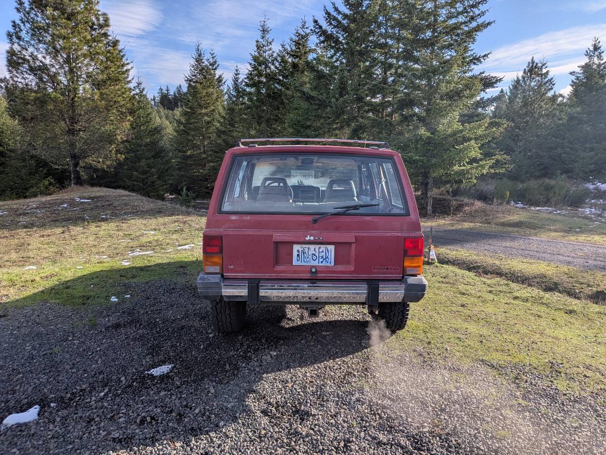 Jeep-cherokee-laredo-4x4-1990-red-4