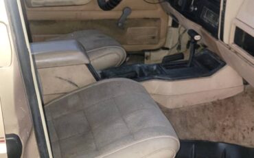 Jeep-cherokee-pioneer-1989