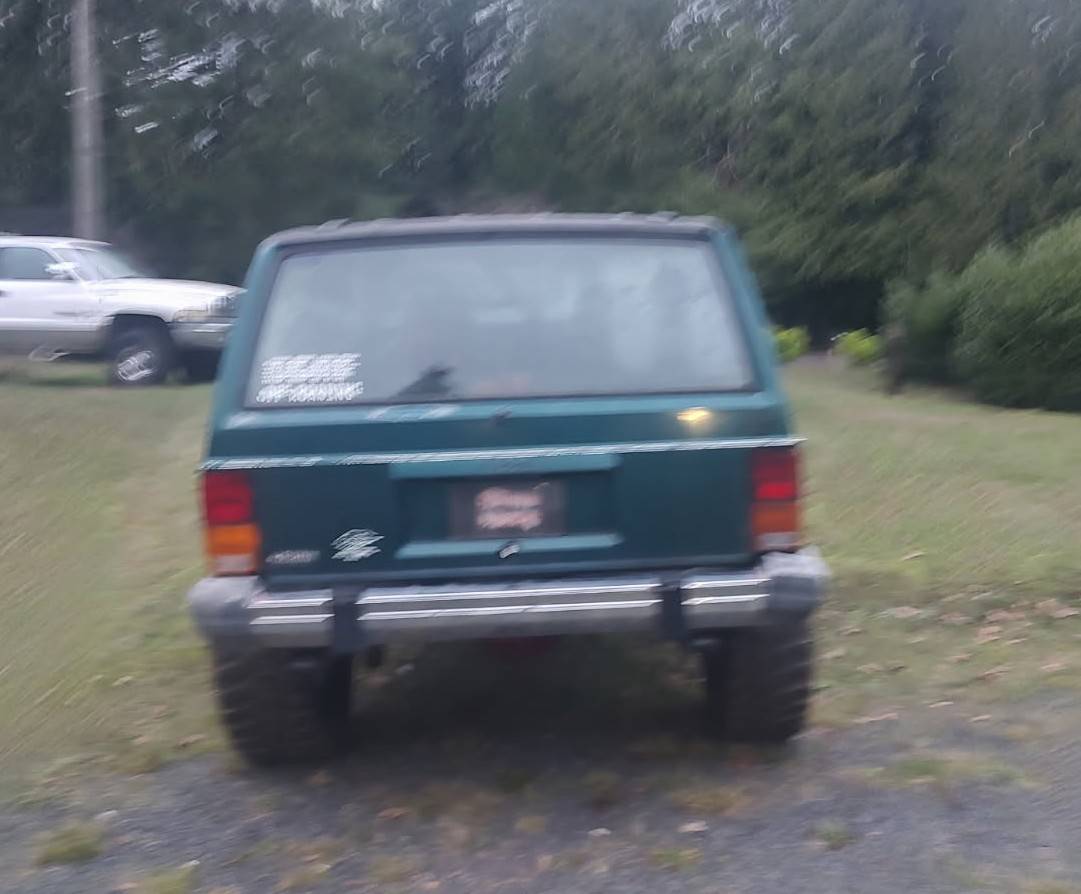 Jeep-cherokee-se-1996-green-3