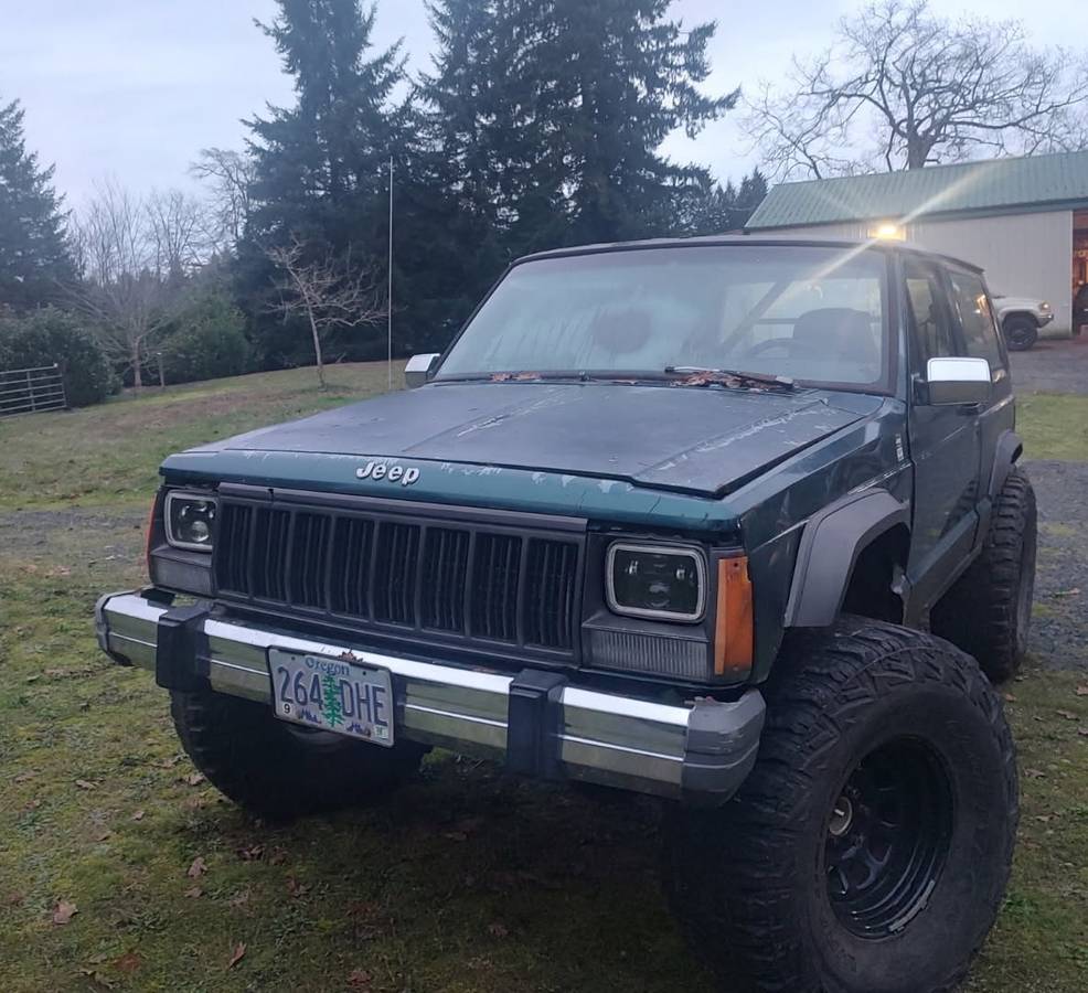 Jeep-cherokee-se-1996-green