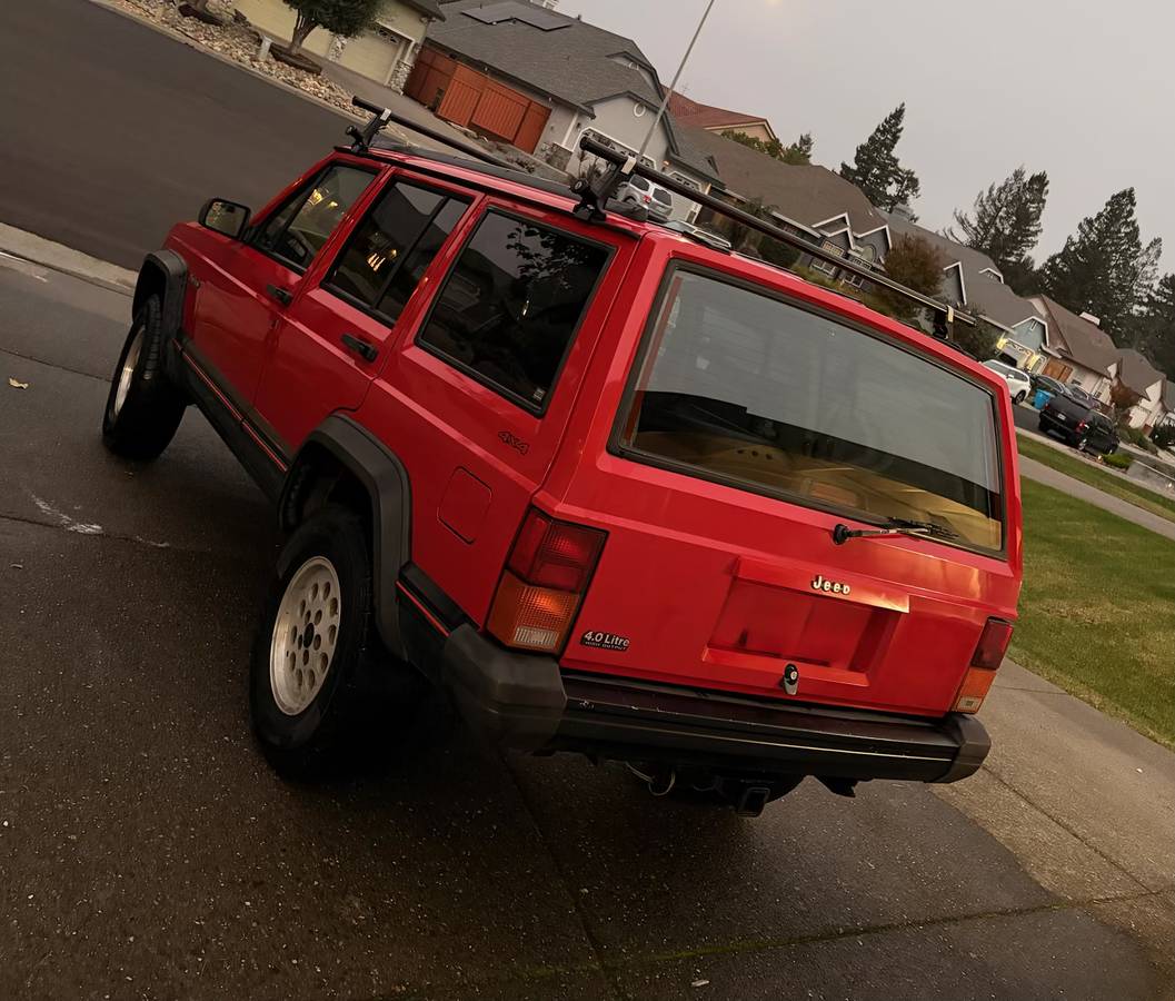 Jeep-cherokee-sport-1995-red-2