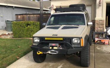 Jeep-cherokee-xj-1990-custom-1