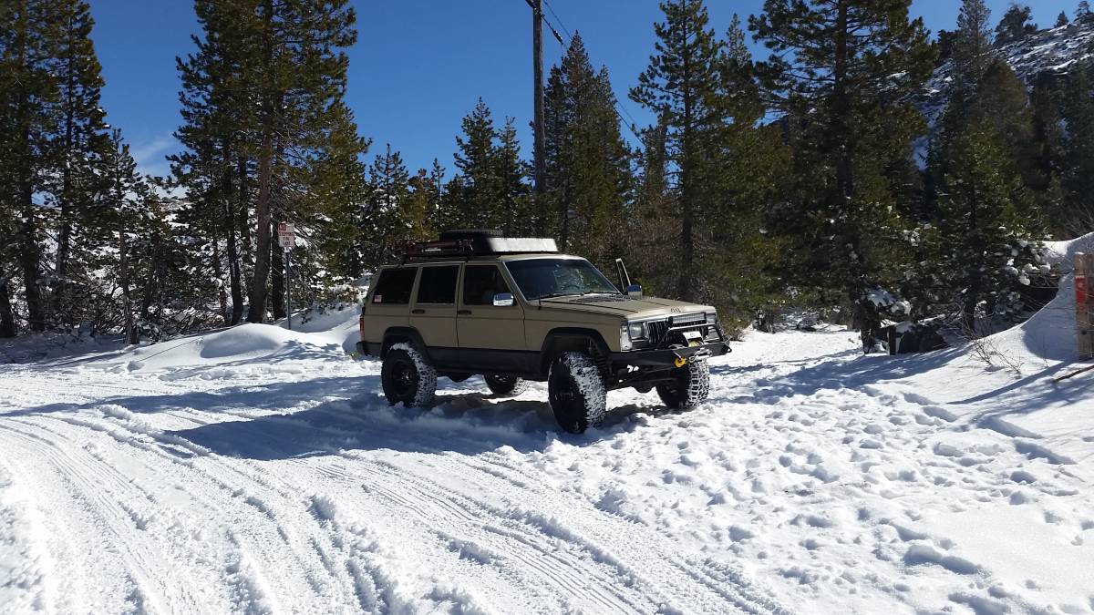Jeep-cherokee-xj-1990-custom-5