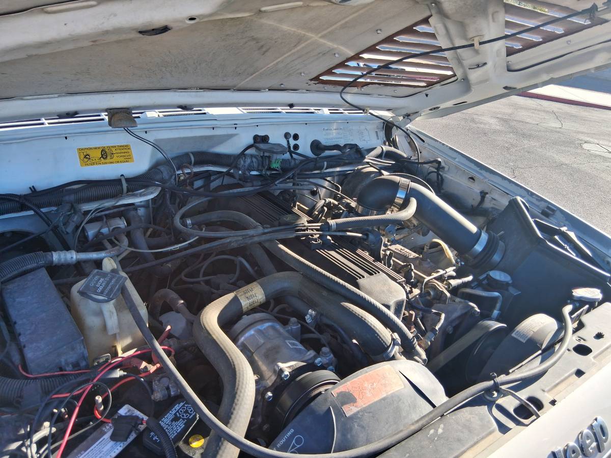 Jeep-cherokee-xj-wrangler-1991-10