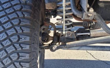 Jeep-cherokee-xj-wrangler-1991-13