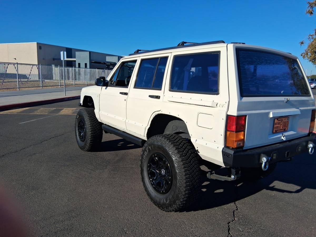 Jeep-cherokee-xj-wrangler-1991-5