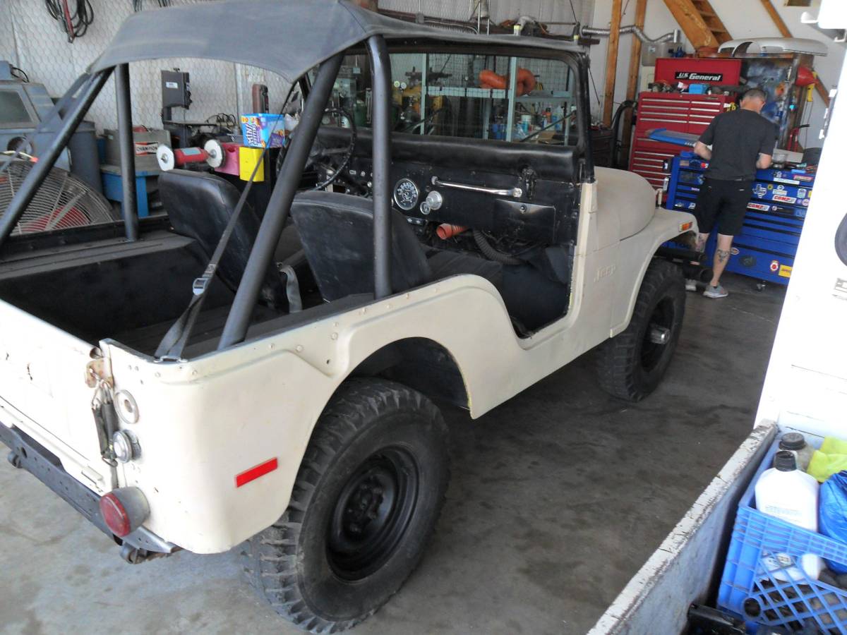 Jeep-cj-5-1973-custom-4
