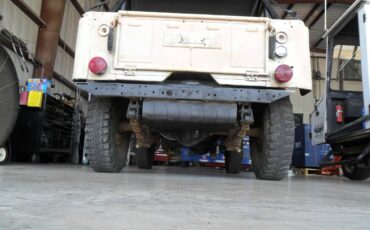 Jeep-cj-5-1973-custom-7