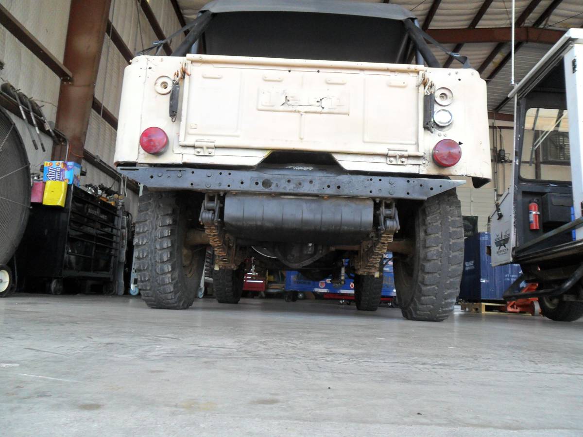 Jeep-cj-5-1973-custom-7