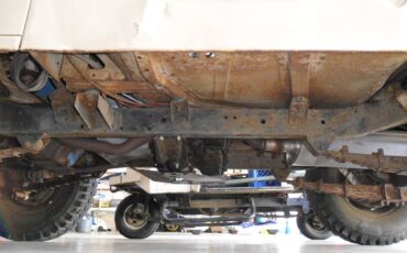 Jeep-cj-5-1973-custom-8