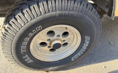 Jeep cj-7 open body with extra duty suspension 1982