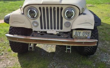 Jeep-cj-8-1981-3