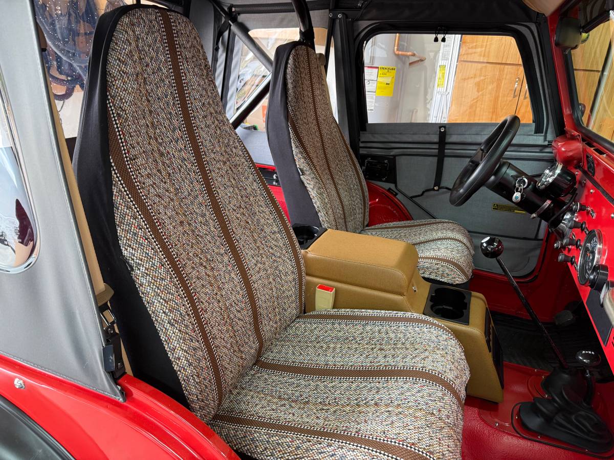 Jeep-cj-five-1977-red-17