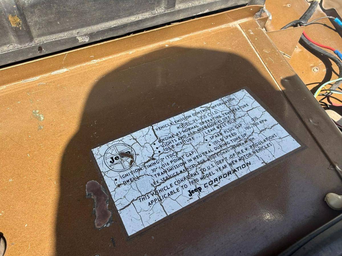 Jeep-cj5-1970-brown-10