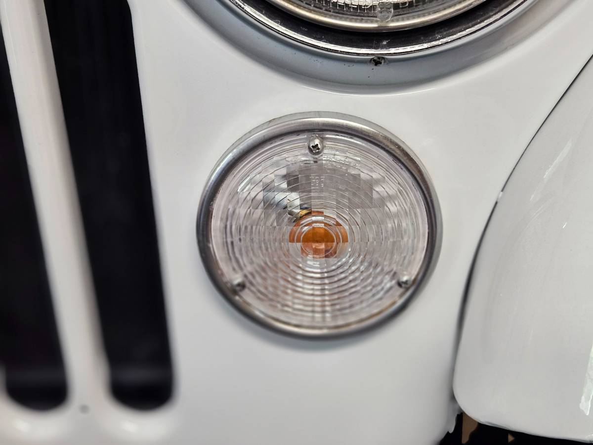 Jeep-cj5-1972-white-9