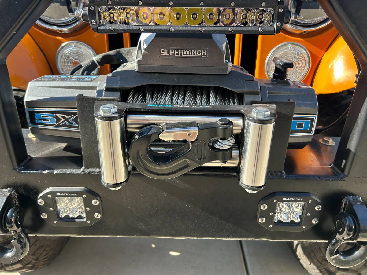 Jeep-cj5-1973-orange-14