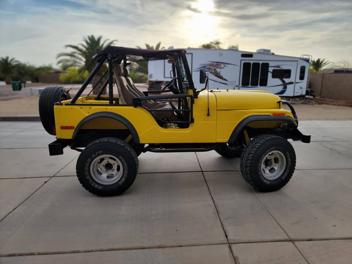 Jeep-cj5-1973-yellow