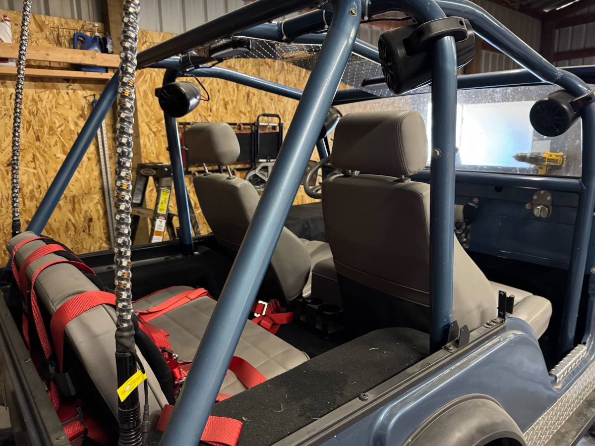 Jeep-cj5-1974-blue-1