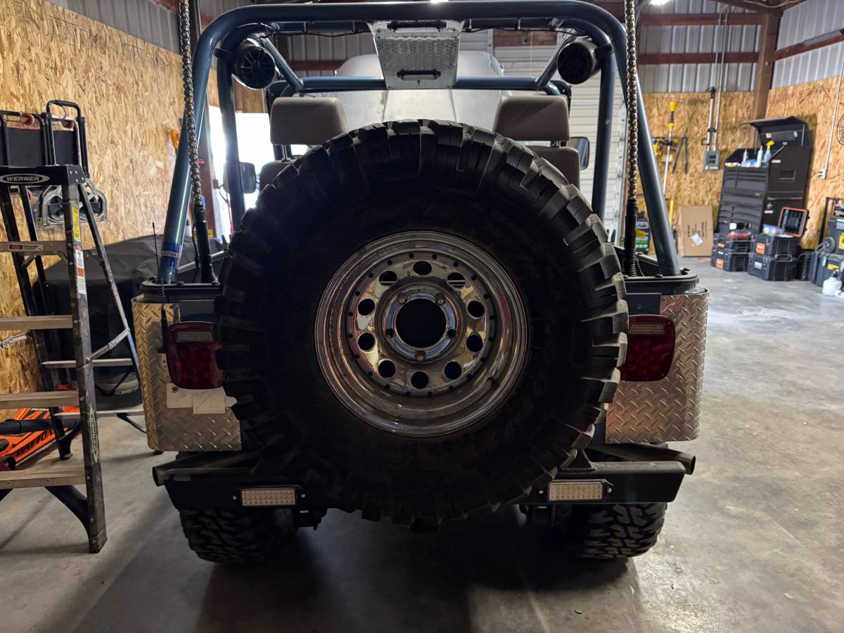 Jeep-cj5-1974-blue-5