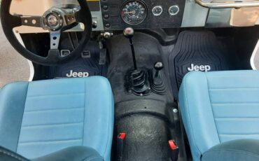 Jeep-cj5-1980-white-11