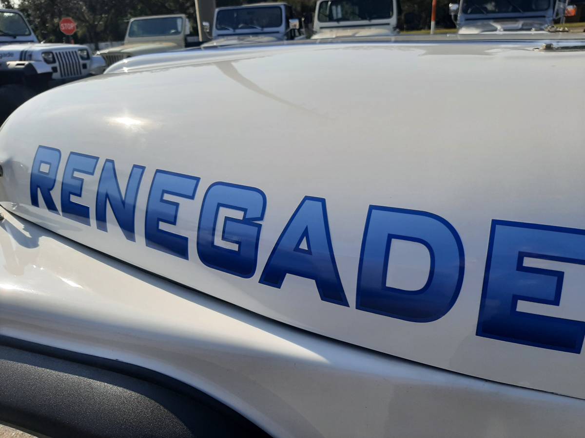 Jeep-cj5-1980-white-17