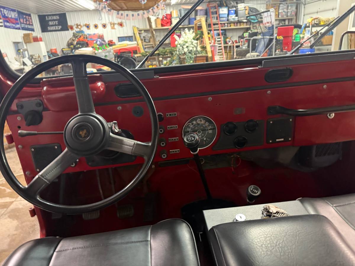 Jeep-cj5-1981-red-9
