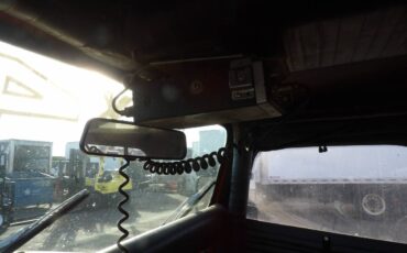 Jeep-cj5-4x4-1973-orange-10