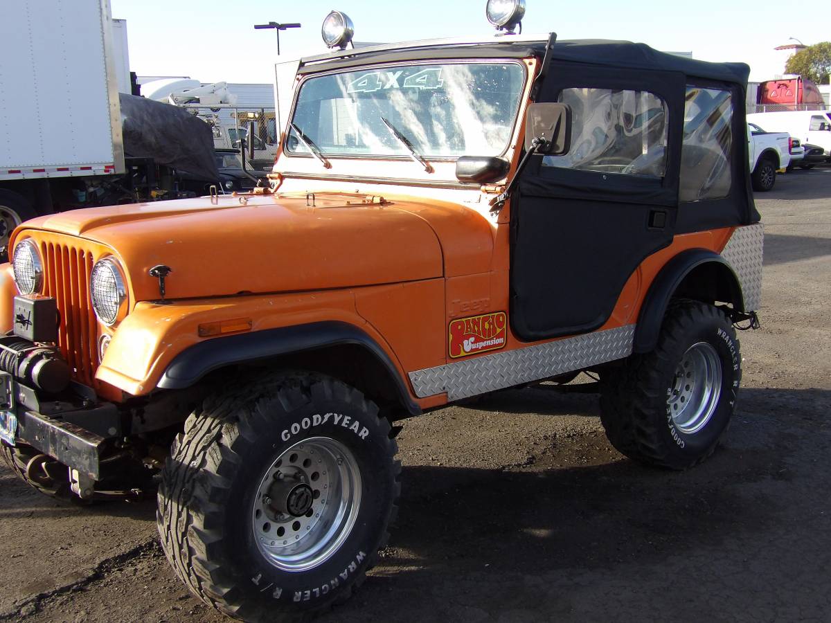 Jeep-cj5-4x4-1973-orange-2