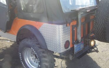 Jeep-cj5-4x4-1973-orange-3