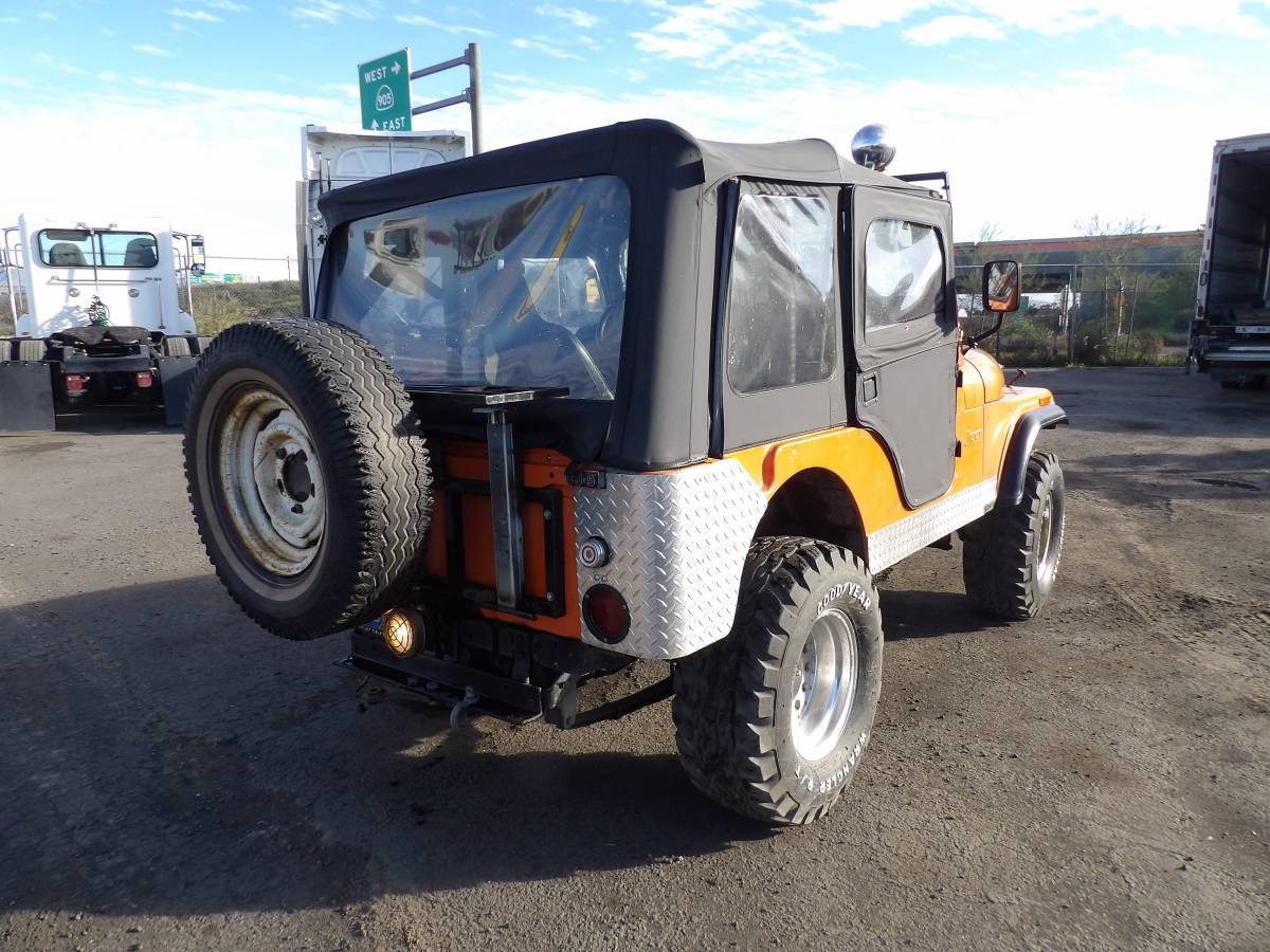 Jeep-cj5-4x4-1973-orange-4