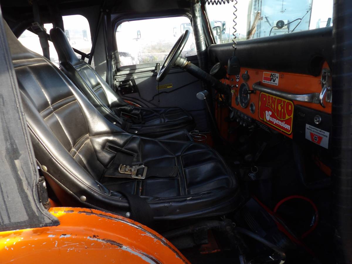 Jeep-cj5-4x4-1973-orange-5