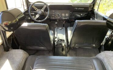 Jeep-cj7-1977-black-11