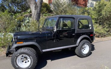 Jeep-cj7-1977-black