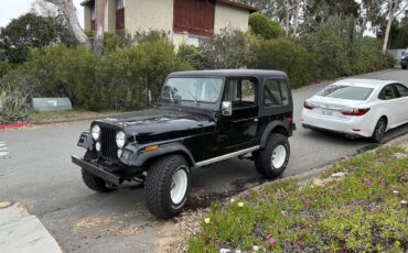 Jeep-cj7-1977-black-3